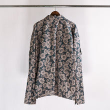 Load image into Gallery viewer, Floral denim jacket
